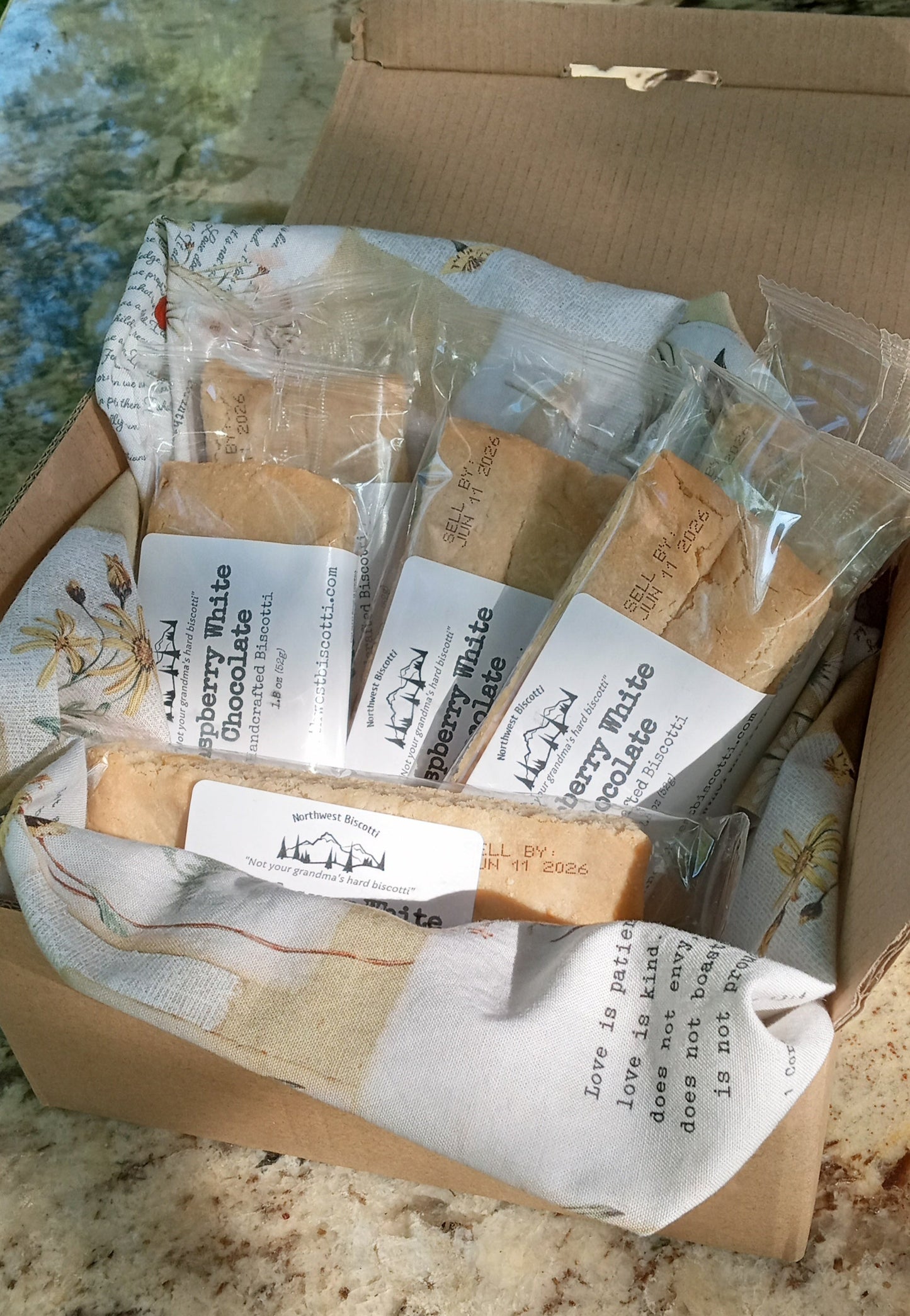 (115) Raspberry White Chocolate Biscotti 6-pack