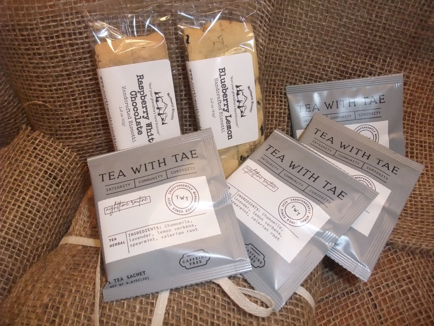 (106) Tea for Two Twice – Chamomile Tea & Biscotti Gift Set