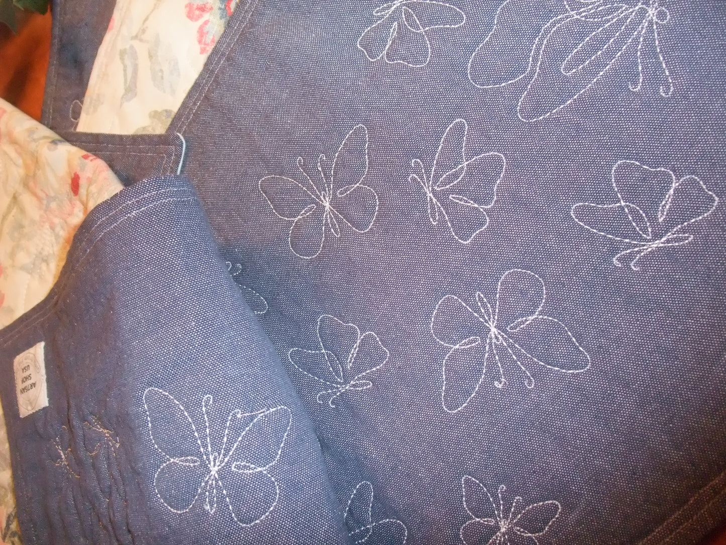 (114) Denim and Watercolor Placemat and Table Runner Set
