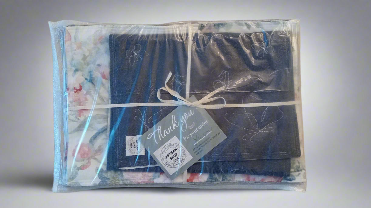 (114) Denim and Watercolor Placemat and Table Runner Set