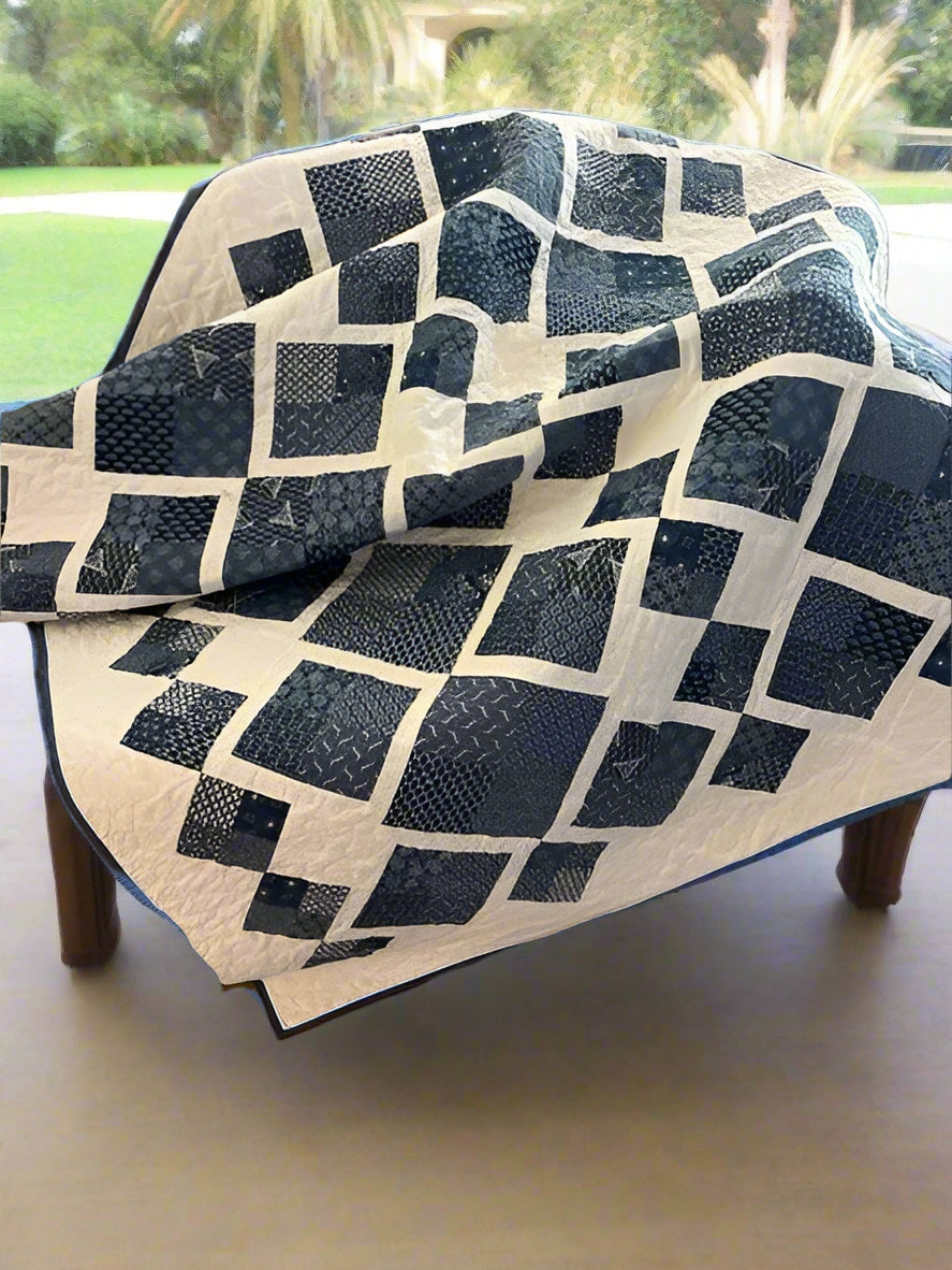 (519) Blue Indigo quilt