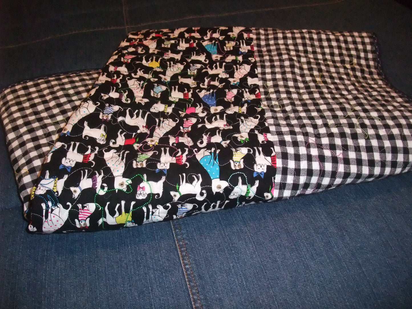 (111) Heavenly Dogs Lap Quilt