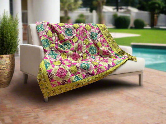 (501) Vibrant Modern Geometric Throw Quilt 63"x78"