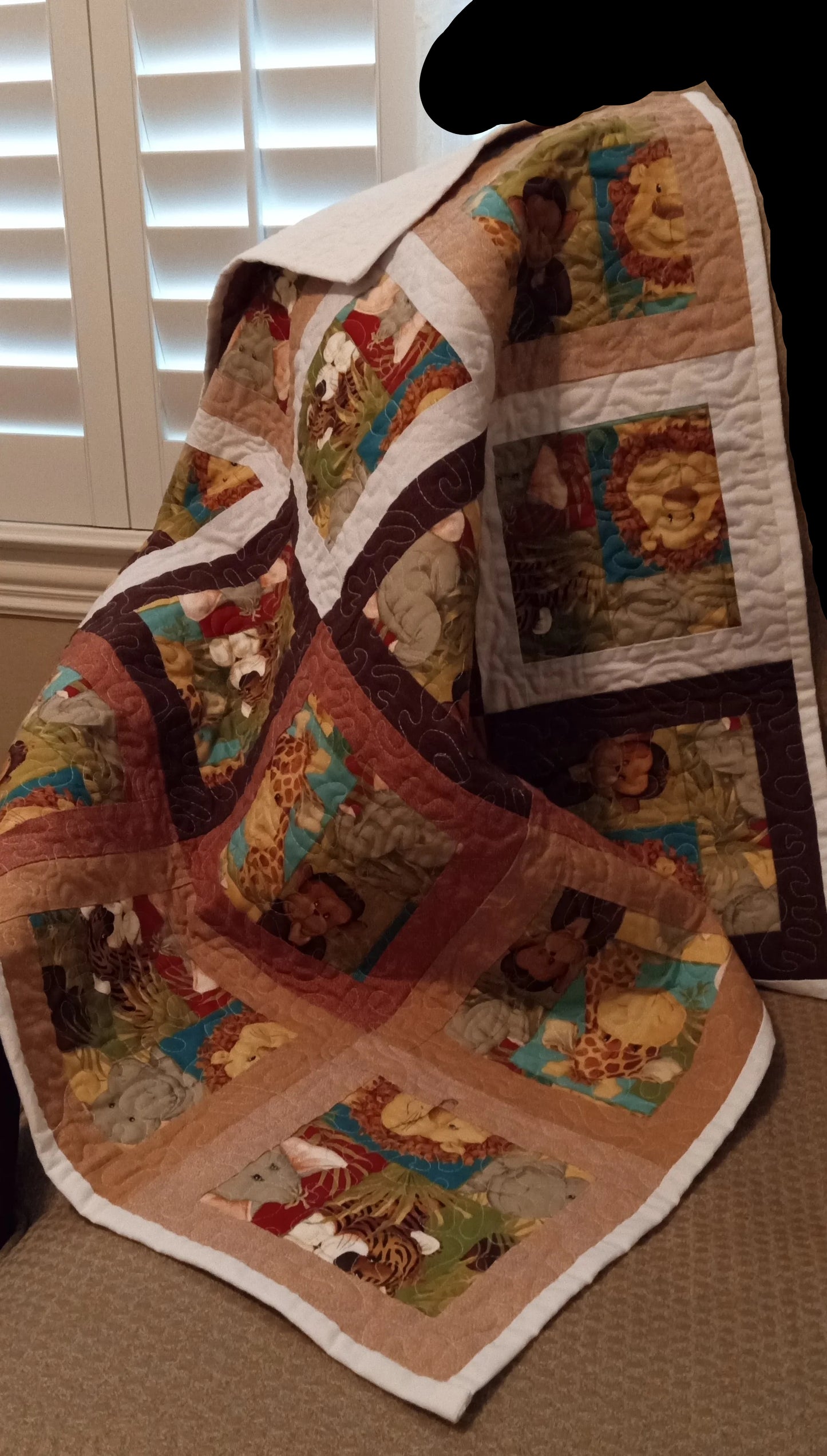 (196) Friendly Jungle – Nursey Quilt
