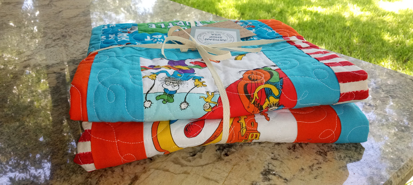 ★ ★ ★ ★ ★ GIVEAWAY (197) Book-Inspired Cozy Quilt 33"x44"