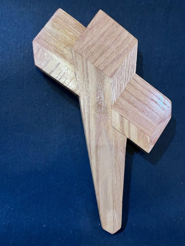 (505) White Oak Cross 9X13