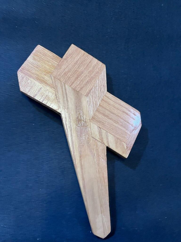 (505) White Oak Cross 9X13