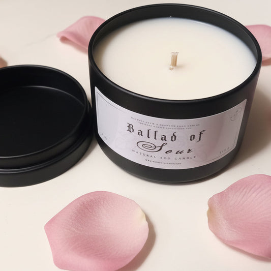 Ballad of Roses Candle