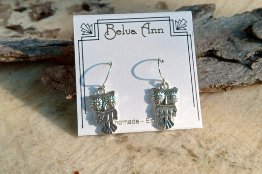 (154) Belva Ann Owl Charm Earrings